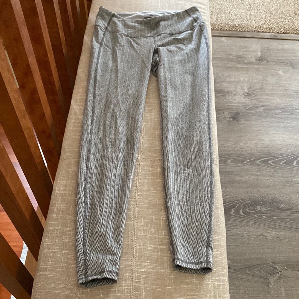 Old Navy active leggings